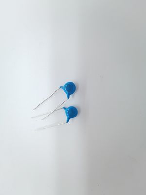 直角 2.5KVAC 安全コンデンサ 0.1uF-10uF Y1 50/60Hz 周波数 -40°C~85°C 動作温度