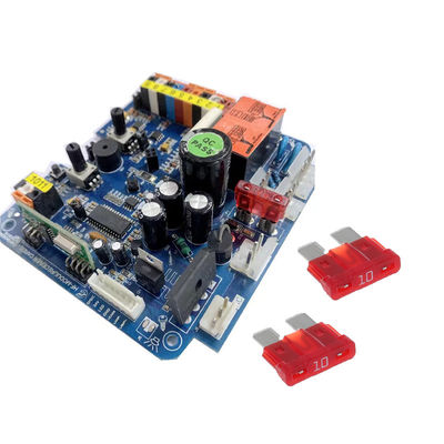 自動車用リトルフューズ 7.5A 自動刃のフューズ ブラウン 32V Dc Mfr 部品番号 02870075.PXCN
